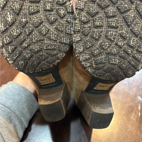 Born Women's Brown Leather Heeled Slip On Boots 8.5 - Picture 2 of 6